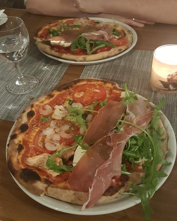 Pizzeria La Rustica